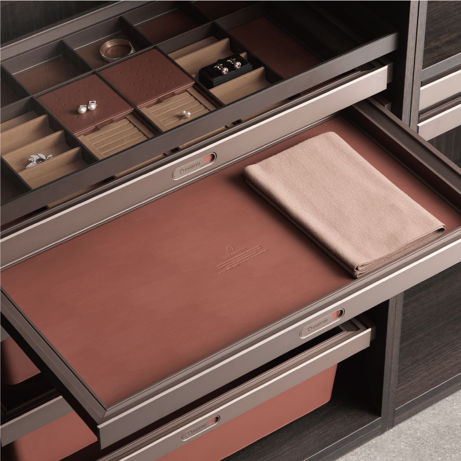 [BASISTEM] BRUGG Leather Shallow Drawer