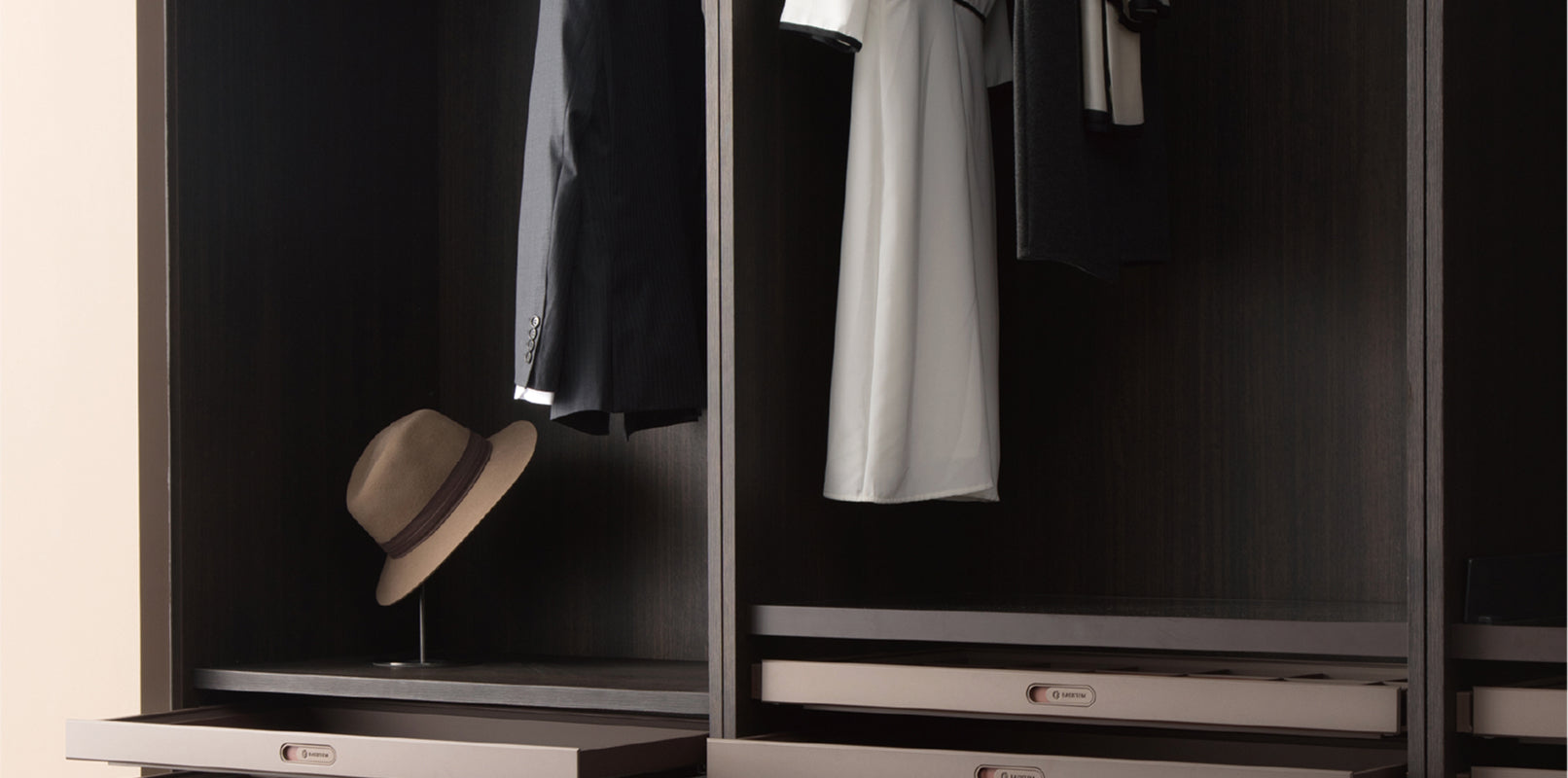 BASISTEM Wardrobe Storage