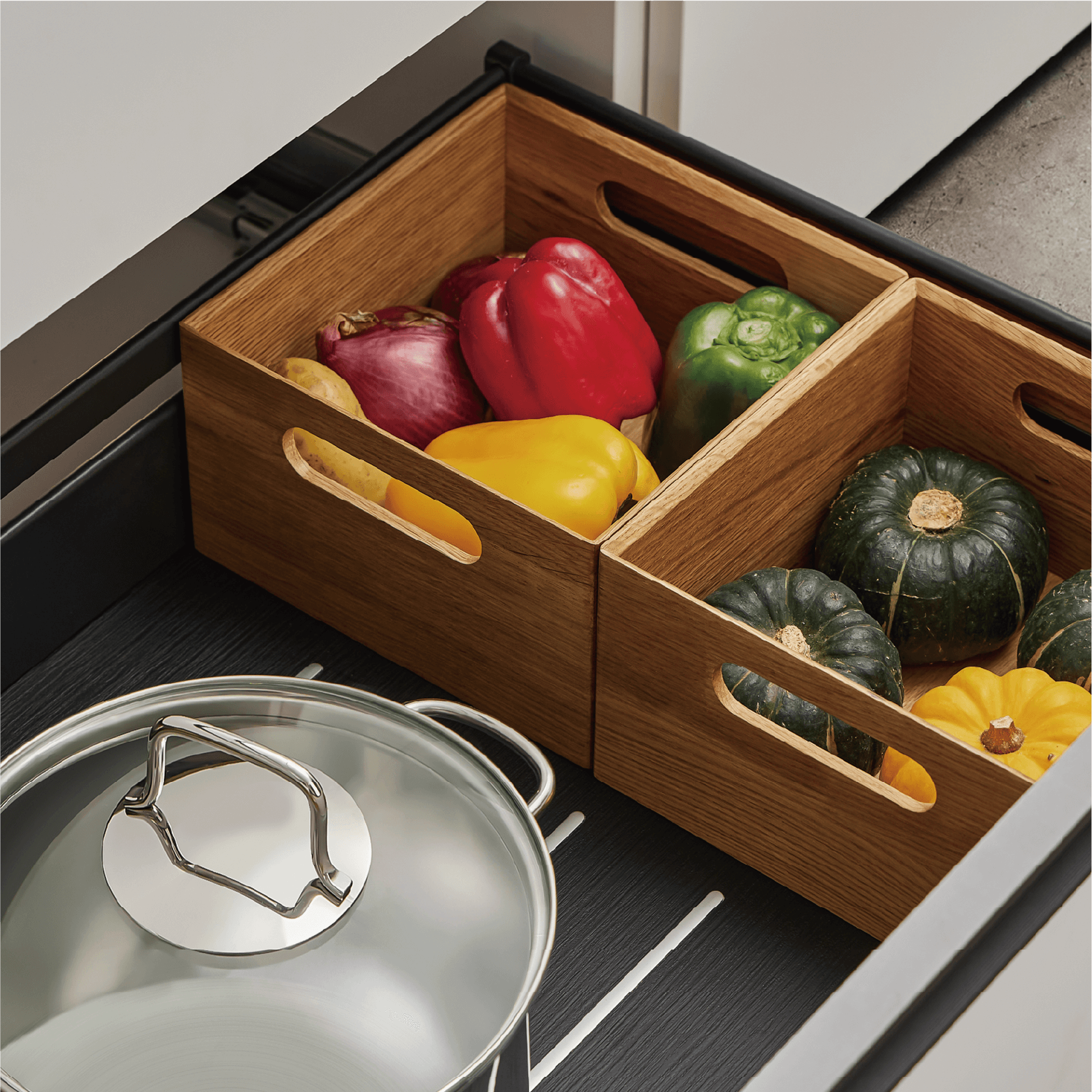 [BASISTEM] CHUR 210 Cube Box