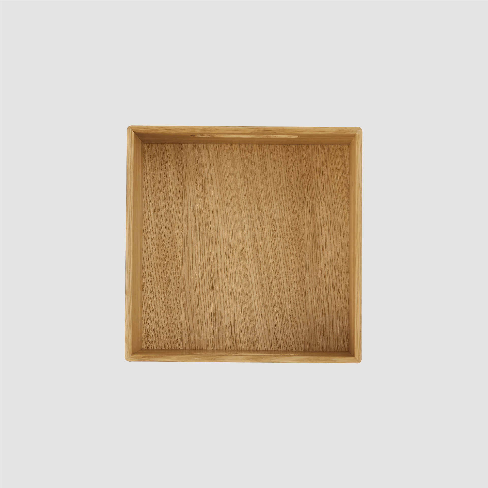 [BASISTEM] CHUR 210 Cube Box
