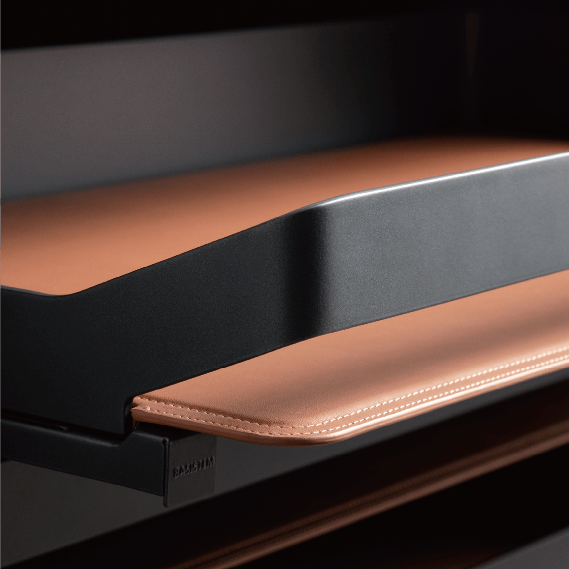 [BASISTEM] LIESTAL Leather Pull-Out Tray