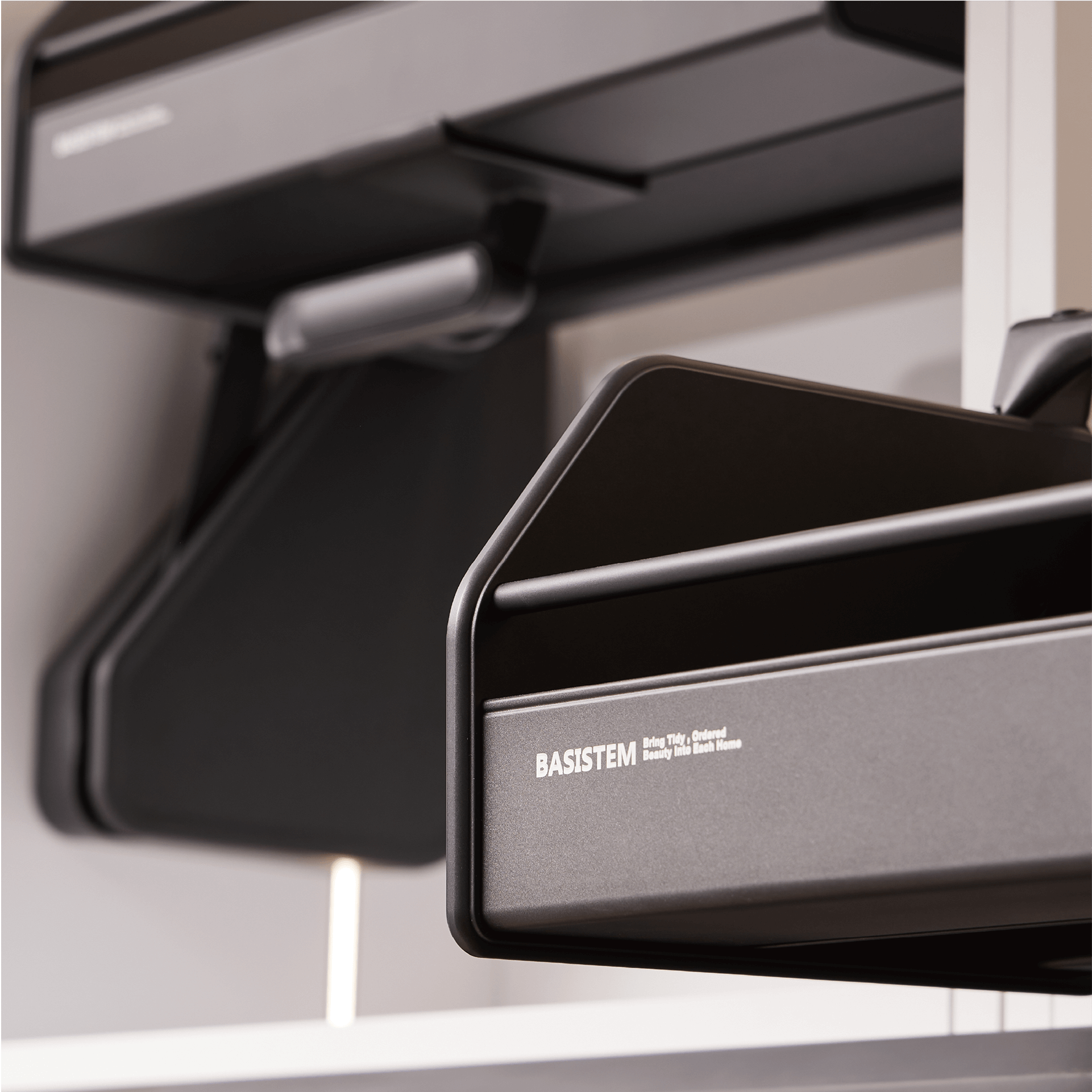 [BASISTEM] OLTEN Single-Layer Pull-Down Basket For Overhead Cabinet