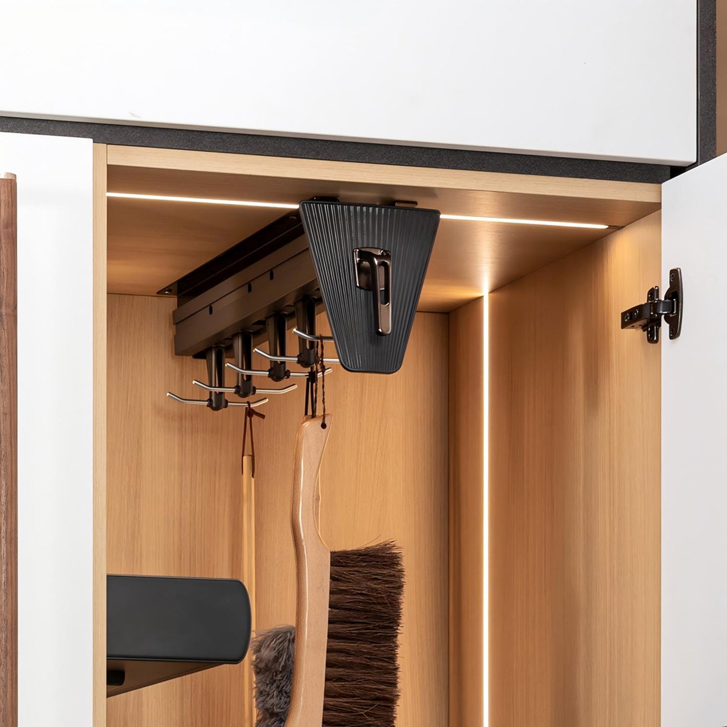 [BASISTEM] SCHIERS Inner Pull-out Unit for Cleaning Tools (Top Mounted)