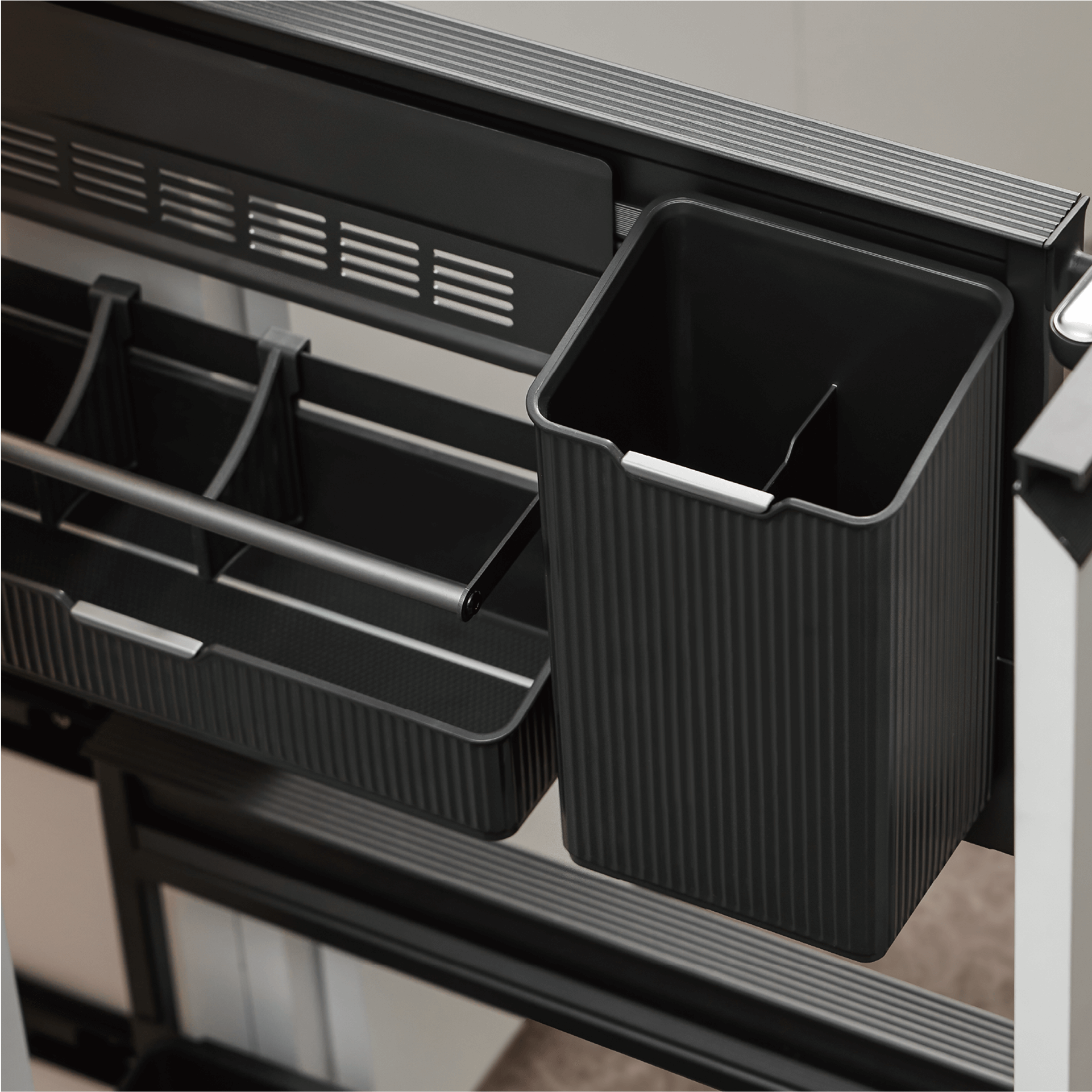 [BASISTEM] SCHIERS 200 Integrated Pull-Out Unit (with Secondary Pull-Out Basket)