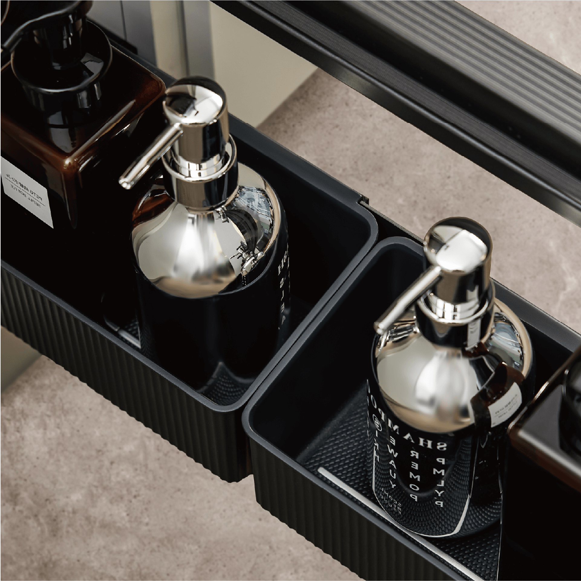 [BASISTEM] SCHIERS 200 Integrated Pull-Out Unit (with Secondary Pull-Out Basket)