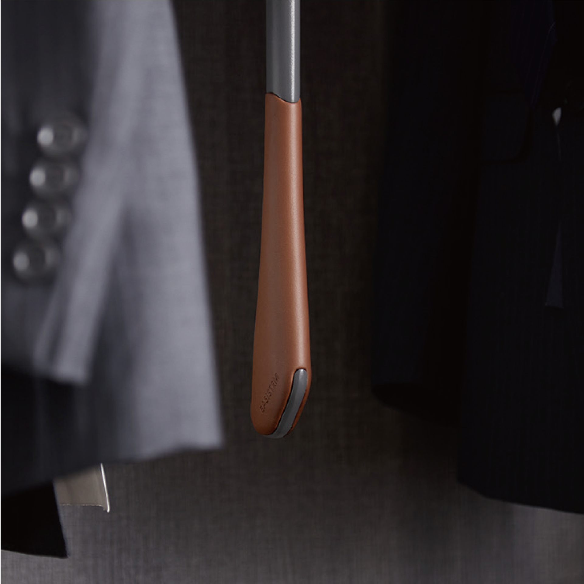 [BASISTEM] WALDEN Pull-Down Wardrobe Rail